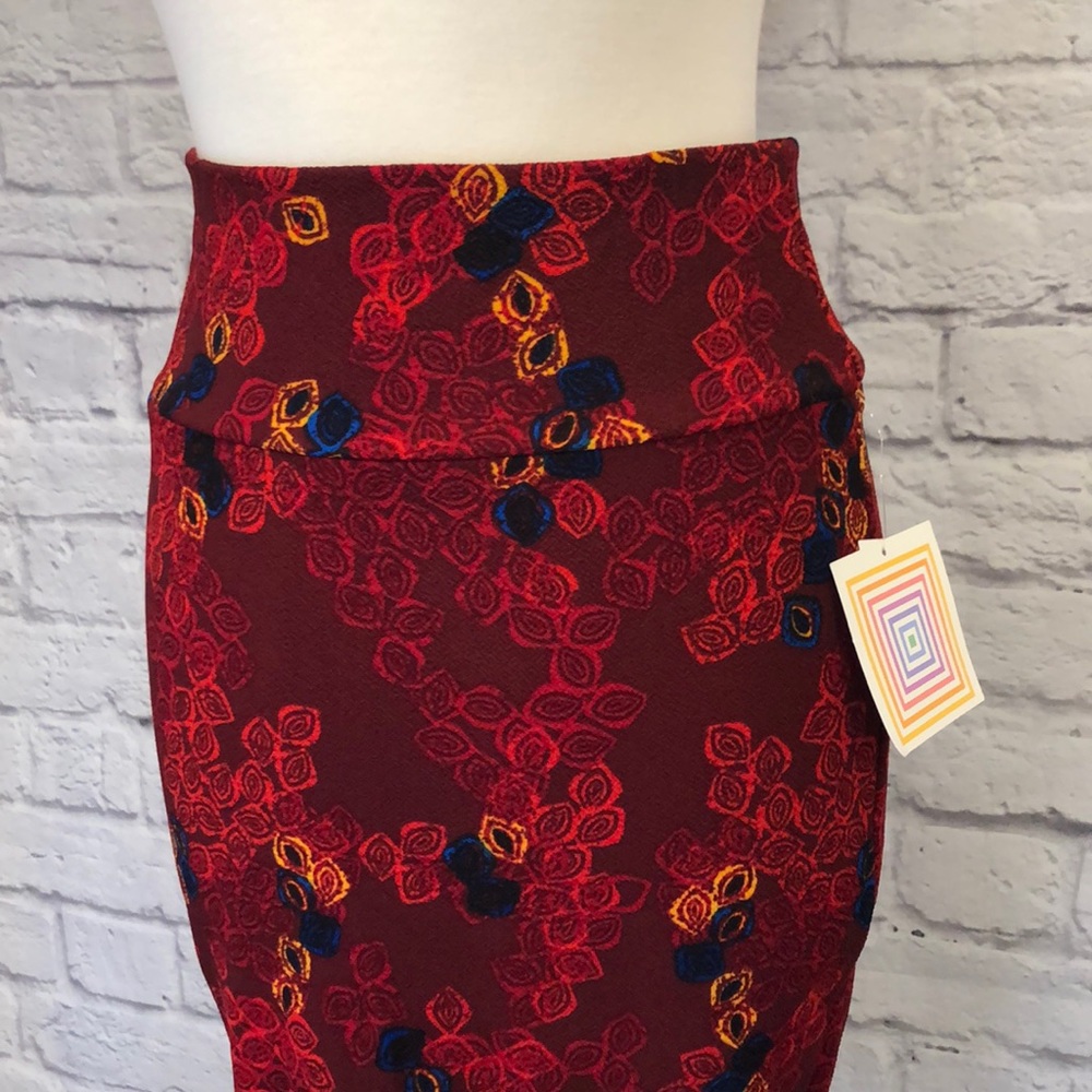 FINAL Price LuLaRoe | Cassie Pencil Skirt - Picture 3 of 6